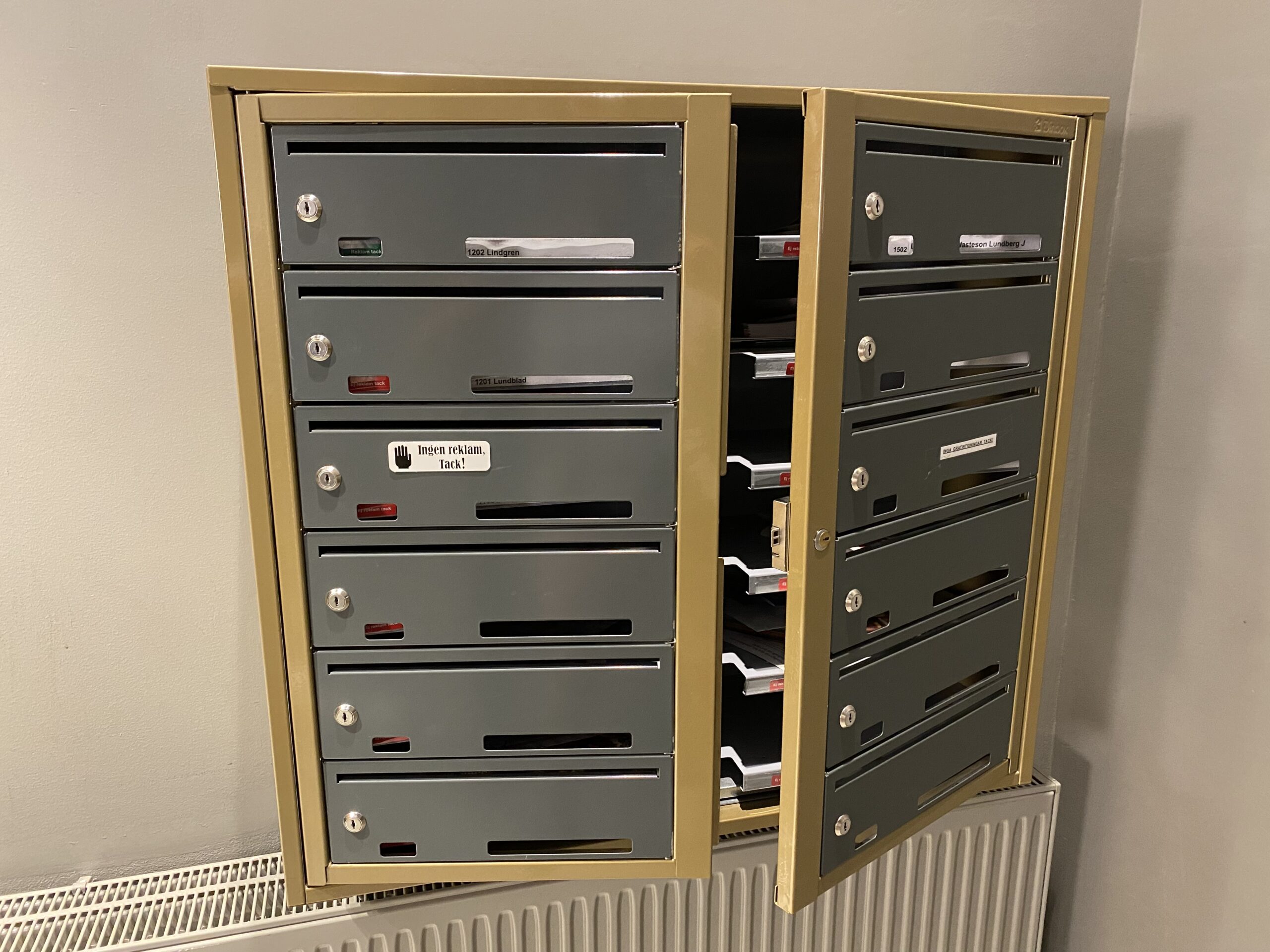 Postnord missade att låsa brevlåda